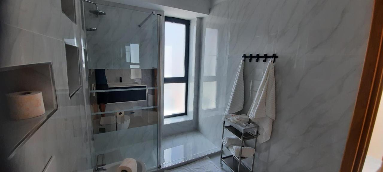 Apart Hotel Victor Mamaia Ngoại thất bức ảnh